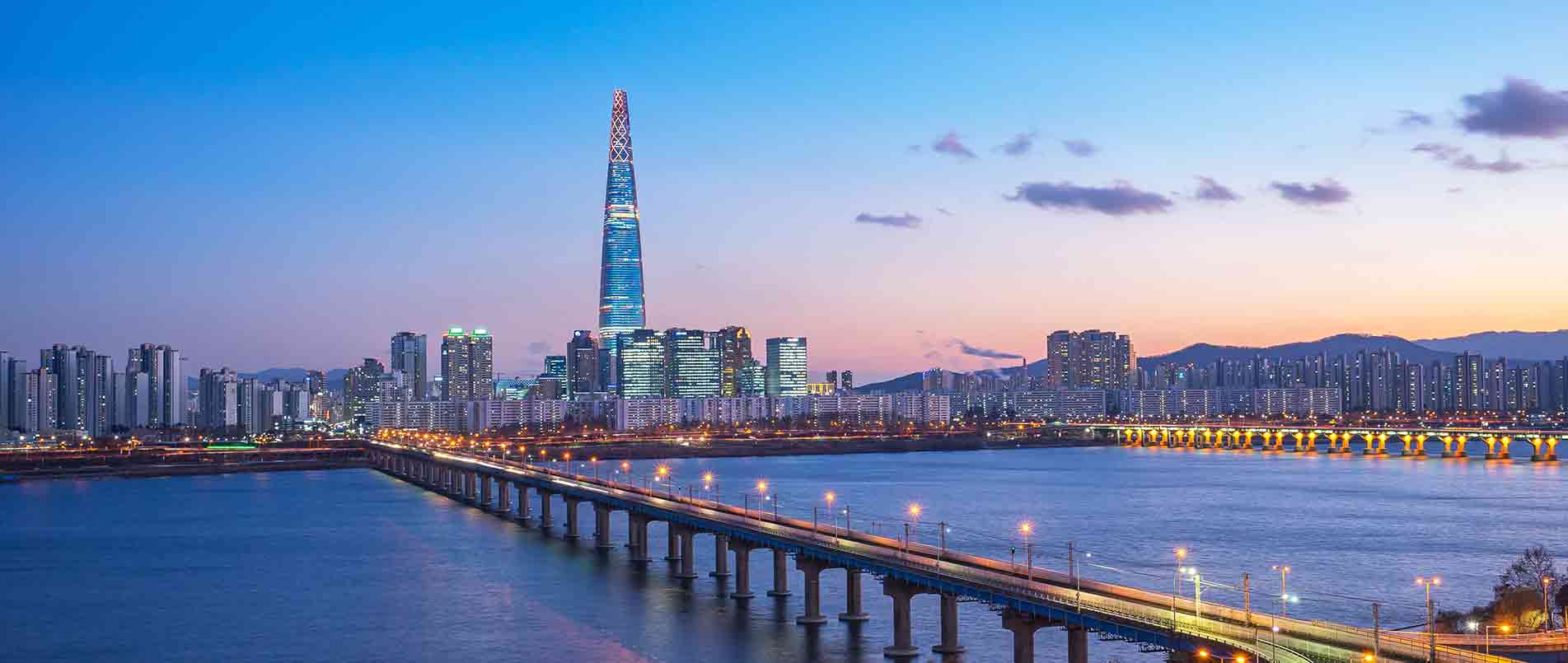 ag凯发旗舰厅携手MIKROE推出搭载LC29H系列模组的Click boards开发板，为物联网应用带来高精定位服务